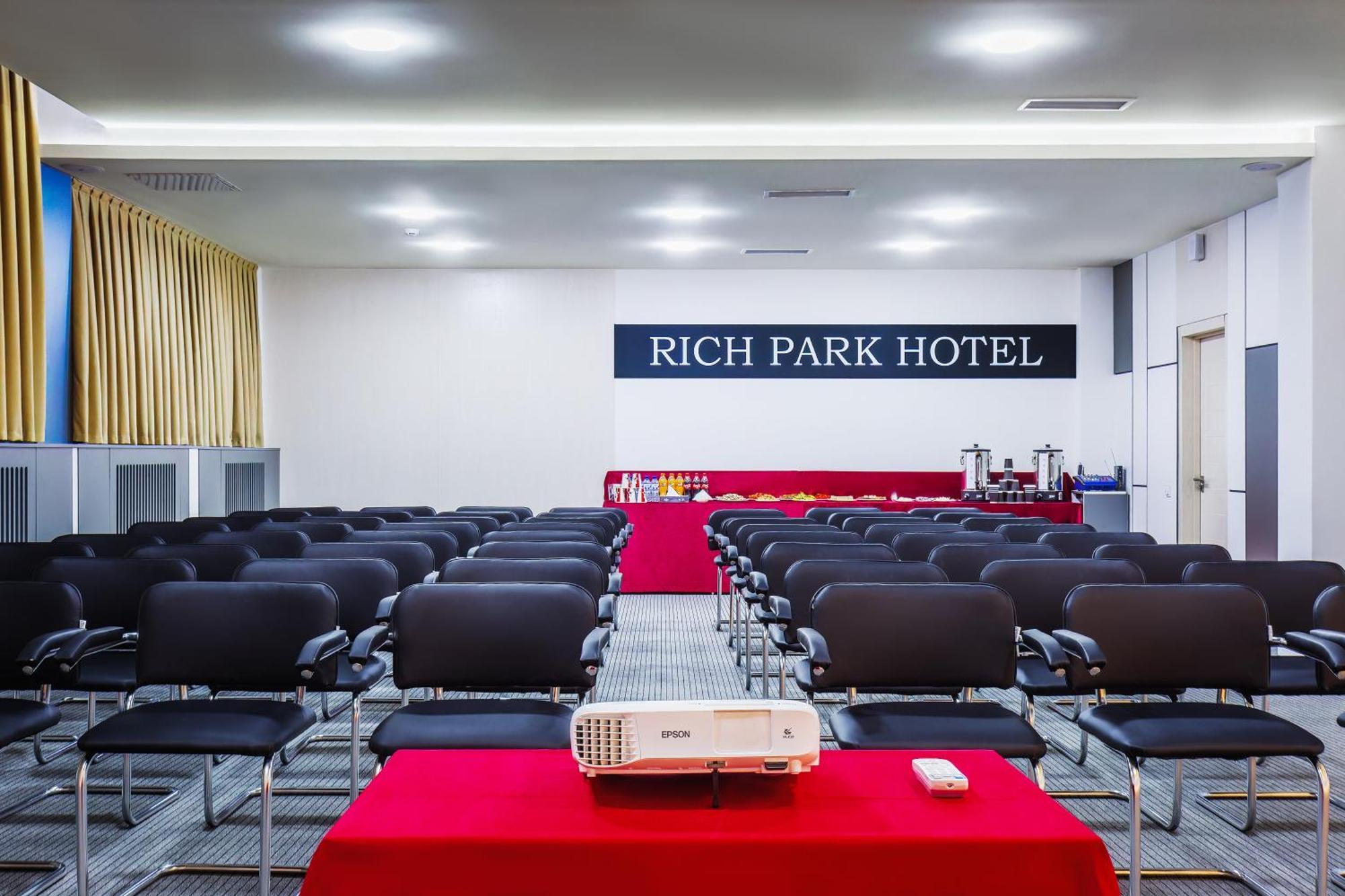 Rich Park Hotel Tashkent Exterior foto